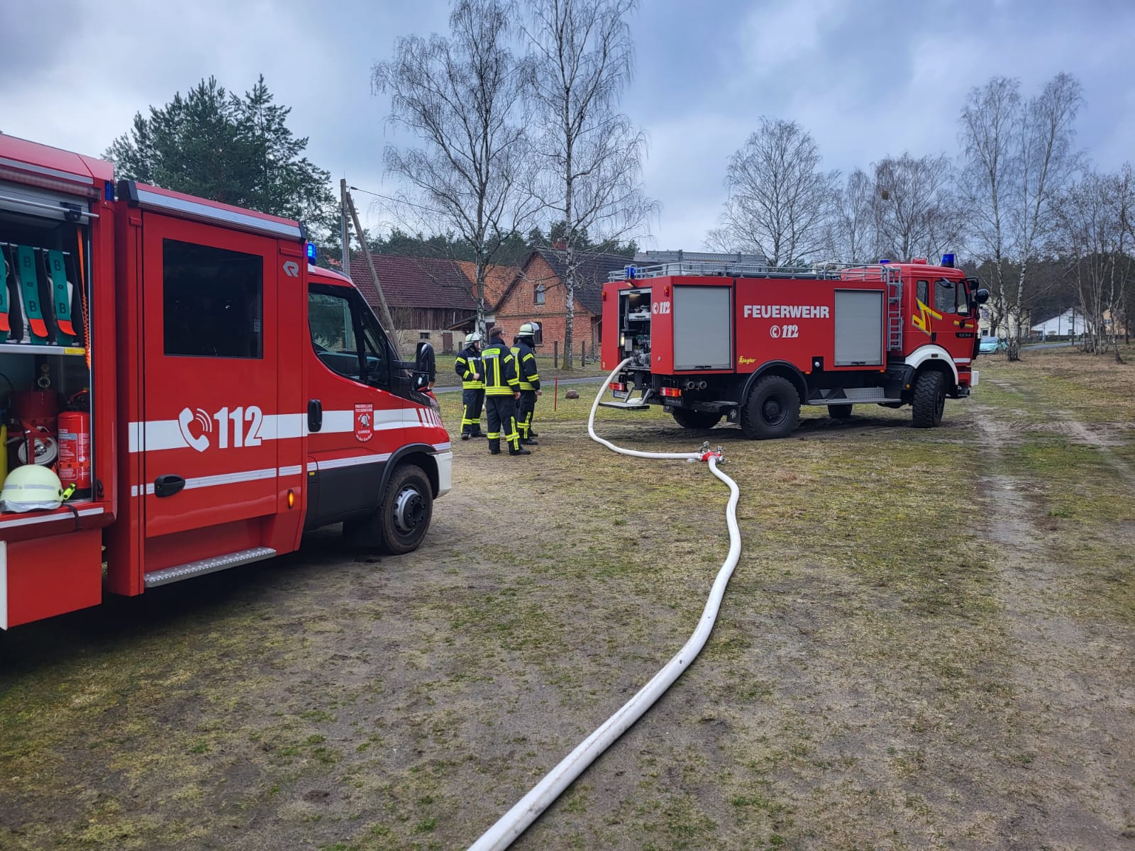 Read more about the article 06/23 Einsatzübung – Gemeinsam bekämpfen Forst und Feuerwehr Waldbrände