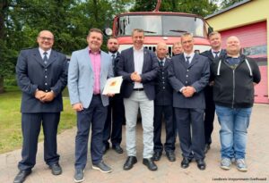 Mehr über den Artikel erfahren Neues Fahrzeug für unsere Feuerwehr Viereck!